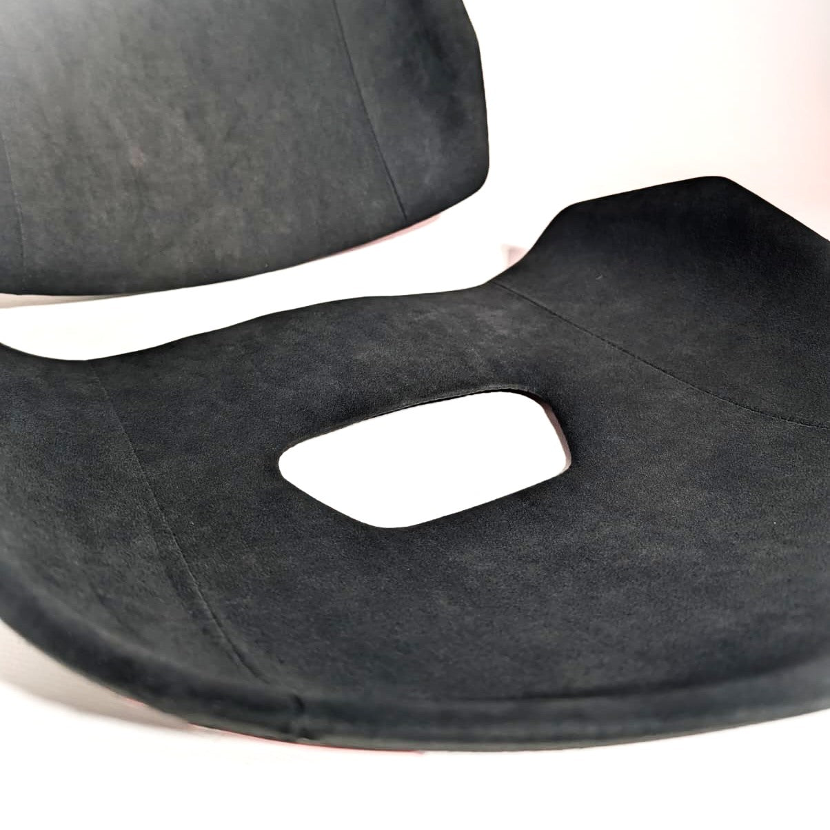 Tillet B10 Dinamica Suede Panels